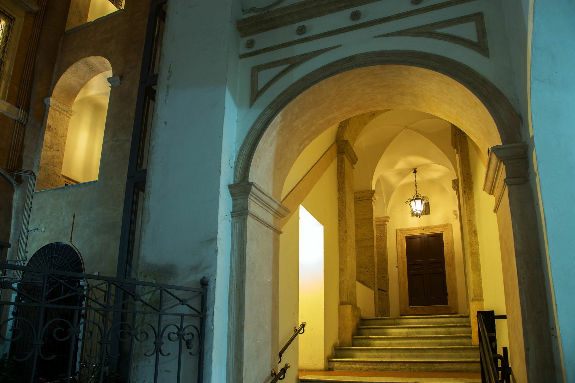 Palazzo De Cupis - Suites And View Рим Екстериор снимка